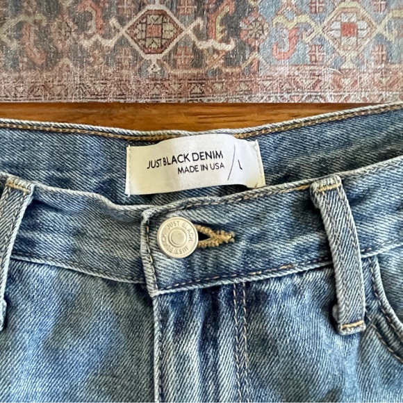 just black denim Pants - Just Black Denim High-waisted Distressed jean Shorts